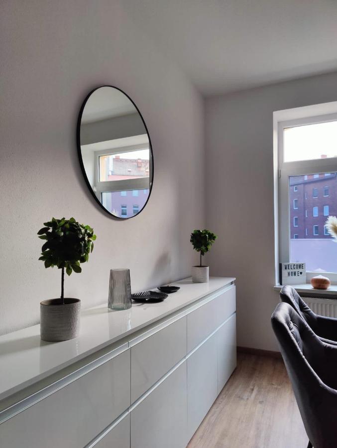 ארפורט Neu Sanierte Wohnung Mit Balkon Und Stellplatz מראה חיצוני תמונה