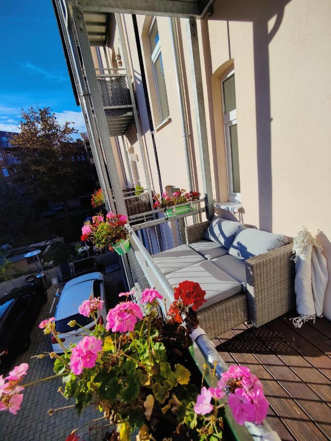 ארפורט Neu Sanierte Wohnung Mit Balkon Und Stellplatz מראה חיצוני תמונה